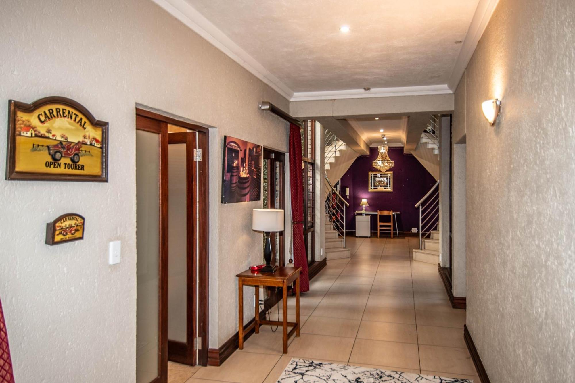7 Saint Andrew Hotel Witrivier Buitenkant foto